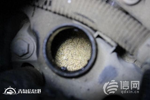 同行之間惡意競爭 發(fā)動機里被灌沙子導致4輛貨車報廢