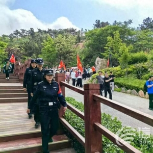 奏響生態(tài)保護(hù)“協(xié)作曲” 嶗山森警大隊(duì)開(kāi)展森林生態(tài)保護(hù)宣傳活動(dòng)