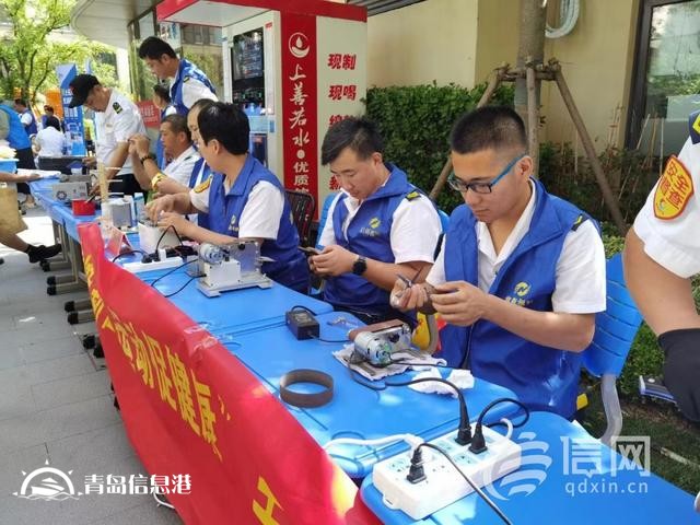 臺(tái)柳路社區(qū)開(kāi)展便民服務(wù)大集 黨建引領(lǐng)打造小區(qū)治理新格局
