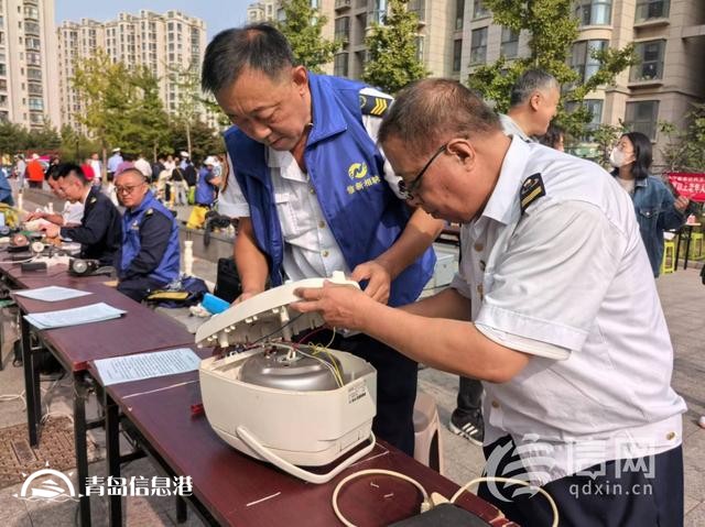 情暖重陽 臺柳路社區(qū)開展“金秋重陽·溫情相伴”系列便民活動
