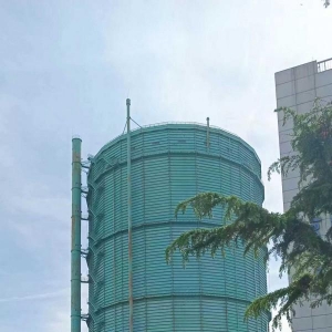 服務青島供氣20余年 銀川西路綠色“大罐子”啟動主體拆除工作