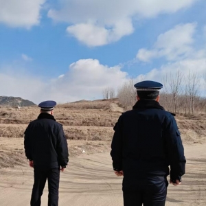 平度市東閣街道執(zhí)法中隊對隨意傾倒建筑垃圾“零容忍”，守護生態(tài)環(huán)境底線 ...