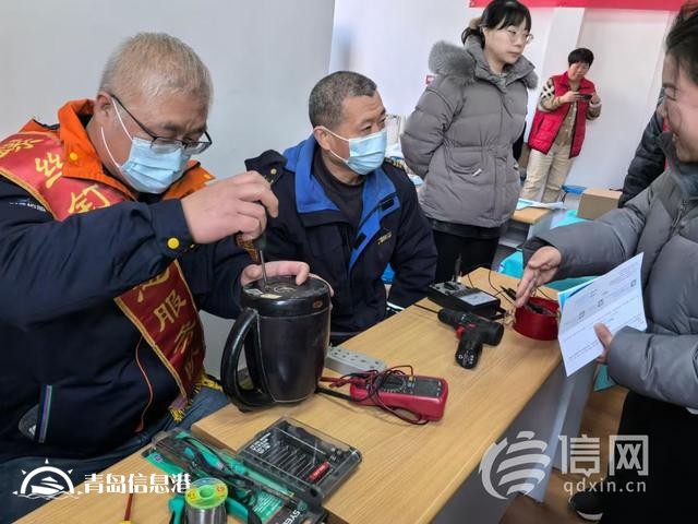 ?信新相映便民服務大集走進營子社區(qū) 磨刀再添一位“實力干將”