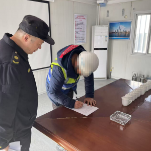 平度市東閣街道執(zhí)法中隊“硬招”出手，多舉措治理揚塵