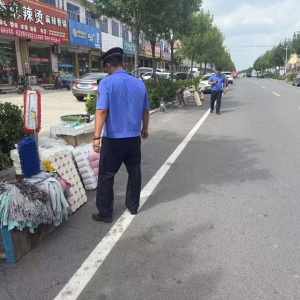 店子中隊(duì)--開展專項(xiàng)行動 全面提升城市管理水平
